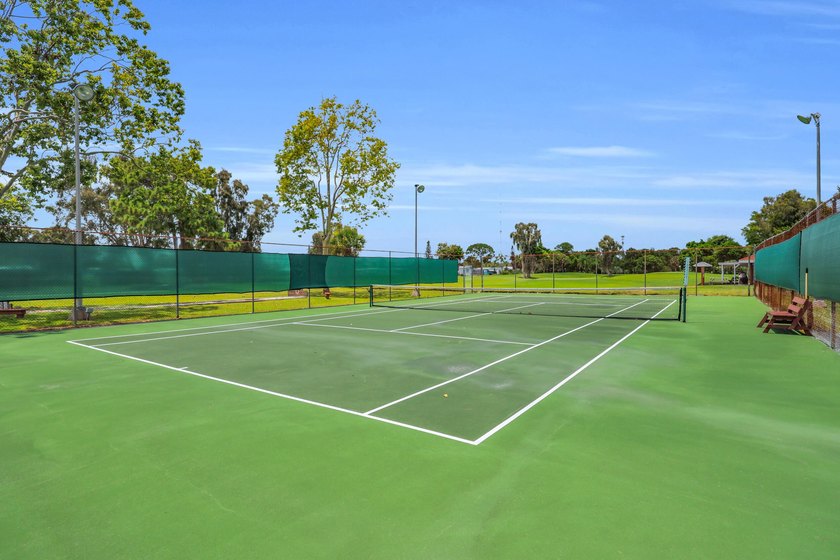 Welcome to 22 Alta Loma in the sought-after Spanish Lakes One - photo 43