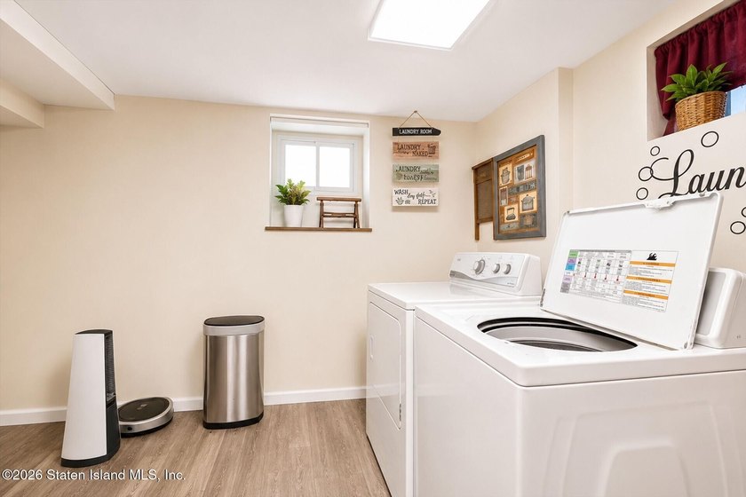 Welcome to 20 Bancroft Avenue - the wait is over! This - photo 12