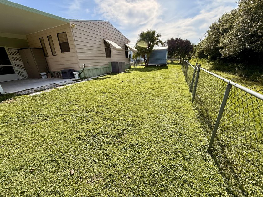 Welcome to this charming 2-bedroom, 2-bathroom manufactured home - photo 43