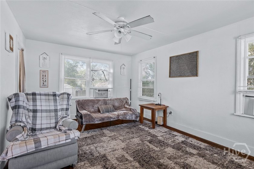 Exceptional Commercial + Residential Package Opportunity! Unique - photo 32
