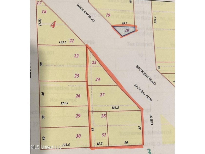 Multiple beautifully cleared, adjoining lots located with road - photo 5
