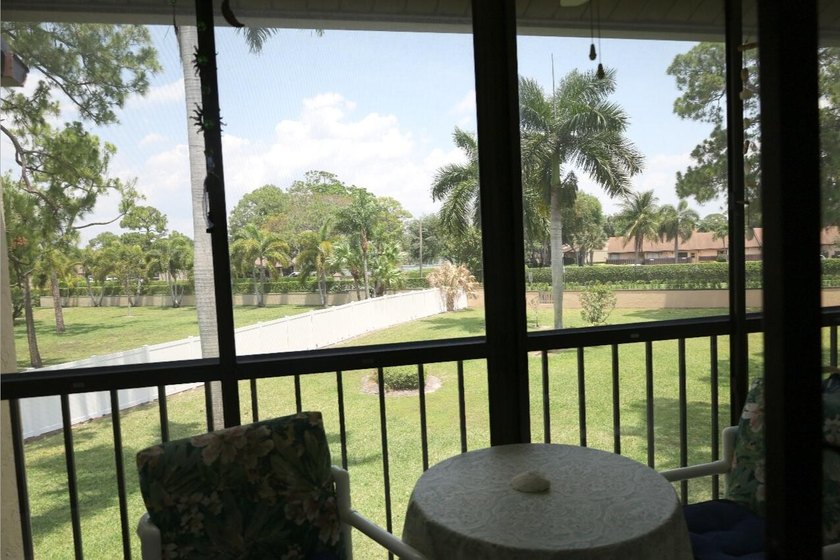 ADULT COMMUNITY 55+, Check out this well maintained second floor - photo 33