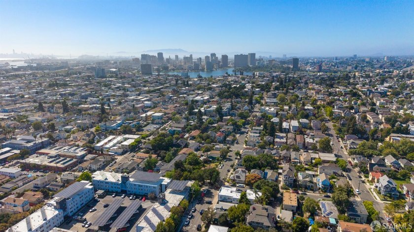 Unlock the potential of this 6,000 sqft vacant lot in Oakland - photo 9