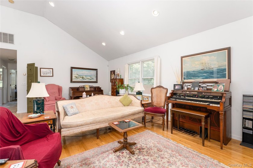 Just listed home south of the highway in Hampton Bays. The - photo 12