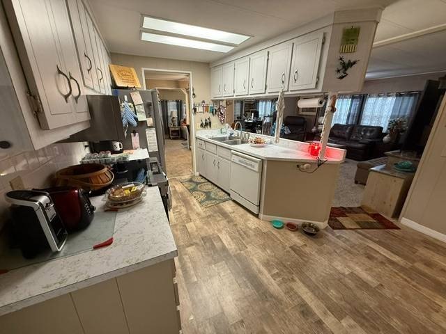 Welcome to Oak Crest Mobile Home Park in the heart of Largo - photo 12