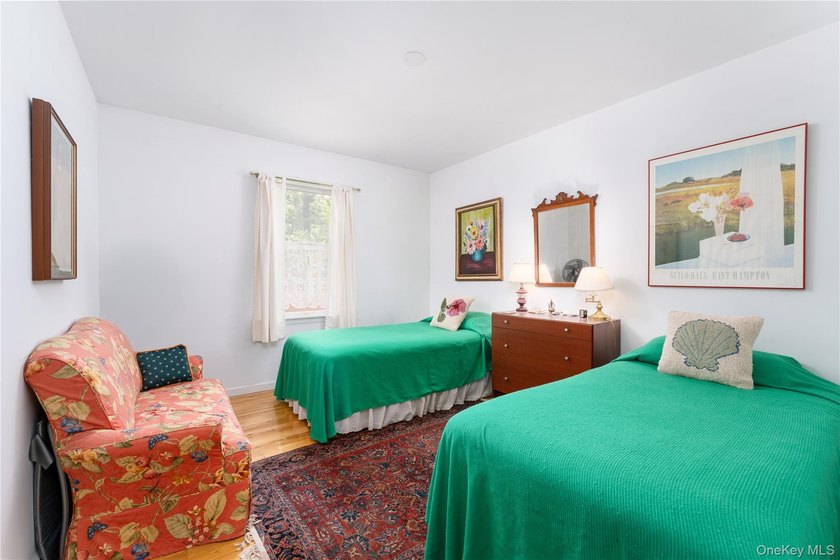 Just listed home south of the highway in Hampton Bays. The - photo 30