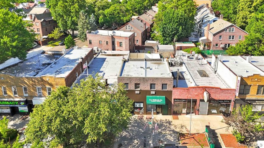 Prime mixed-use property located along the bustling Metropolitan - photo 32