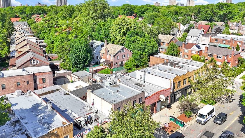 Prime mixed-use property located along the bustling Metropolitan - photo 34