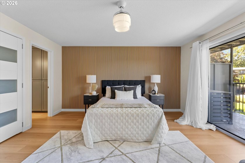 Welcome to 311, the largest unit at Lake Oswego Terraces! Fully - photo 24
