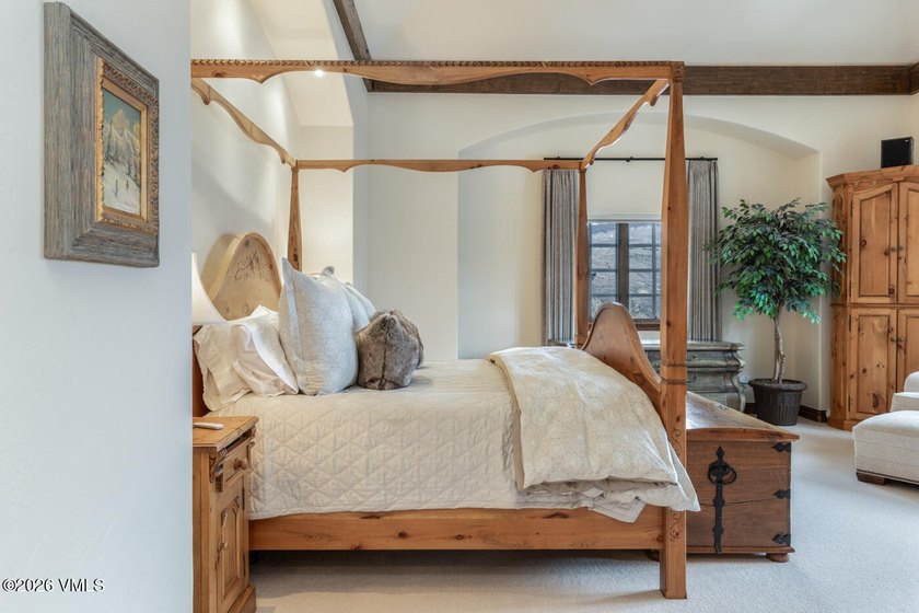 This meticulously maintained single-family residence blends - photo 22