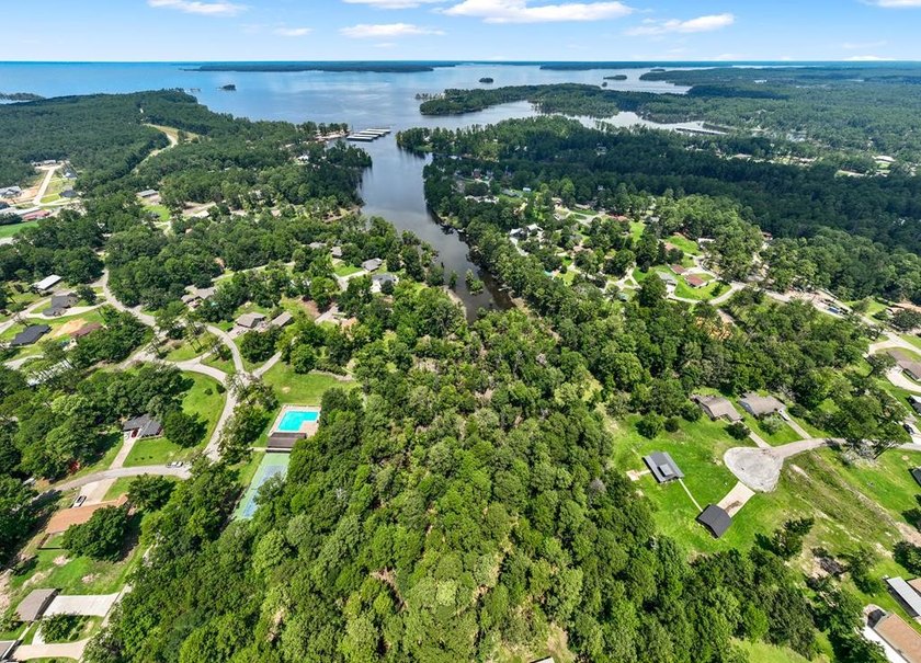 Motivated Seller! Escape to the perfect blend of rustic charm - photo 26