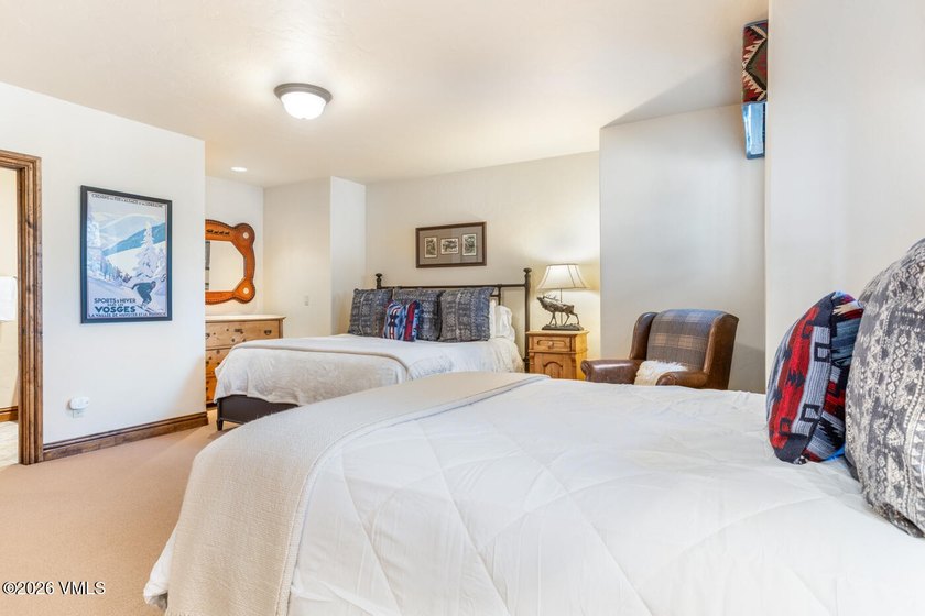 This meticulously maintained single-family residence blends - photo 39
