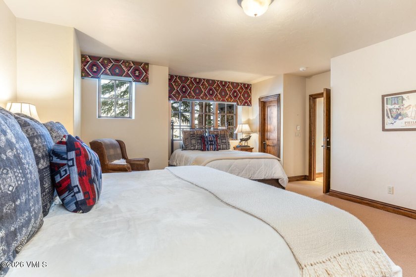 This meticulously maintained single-family residence blends - photo 40