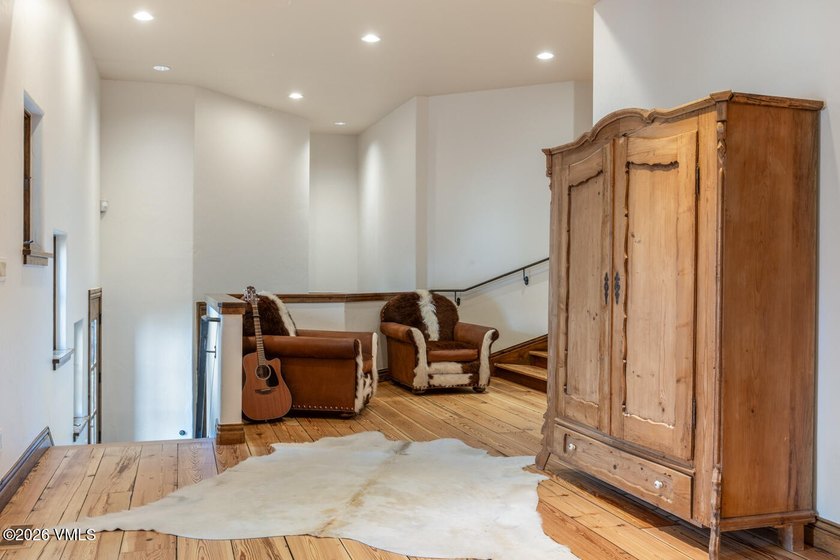 This meticulously maintained single-family residence blends - photo 48