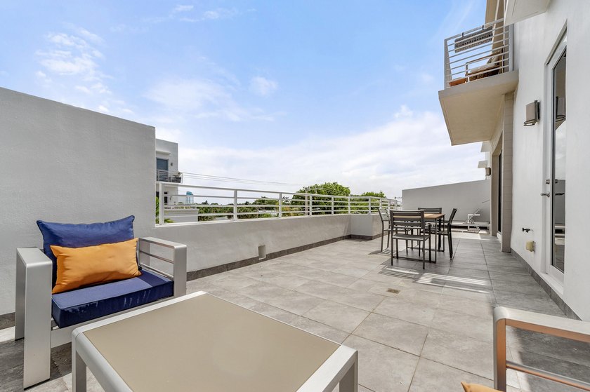 Experience the best of Delray Beach in this one-of-a-kind fully - photo 7