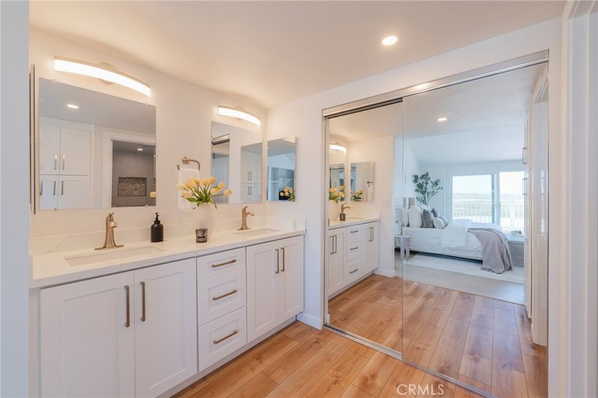 Rare opportunity in the sought-after Bolsa Landmark - photo 21