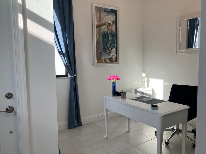 Discover the charm of this beautiful newer 2023 three bedroom - photo 16