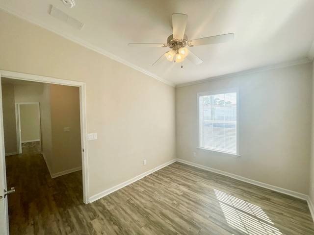 Paradise awaits you with this LIKE NEW, VERY Spacious 2 Bedroom - photo 14