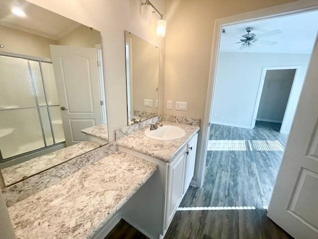 Paradise awaits you with this LIKE NEW, VERY Spacious 2 Bedroom - photo 17