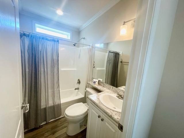Paradise awaits you with this LIKE NEW, VERY Spacious 2 Bedroom - photo 24
