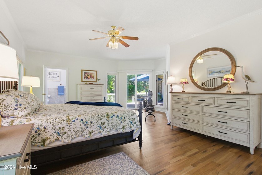 Perfectly positioned within the coveted golf course community of - photo 19