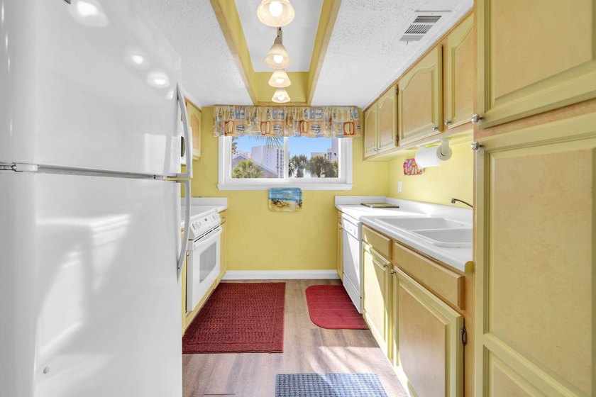 OWNER FINANCE 25% d/p.! $10K Remodel Credit! Rarely on market - photo 24