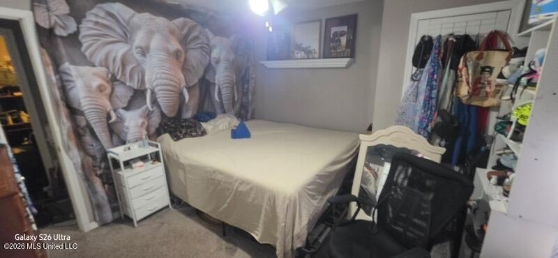 Fantastic 2BR/1BA Home Conveniently Located Across from - photo 16