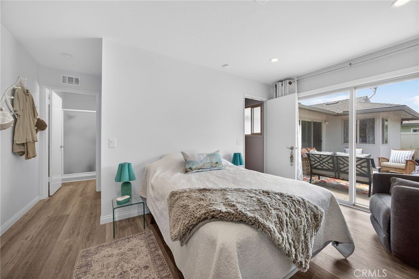 55+ Coastal Living at its best in Hueneme Bay! 3 Bedroom 3 - photo 20