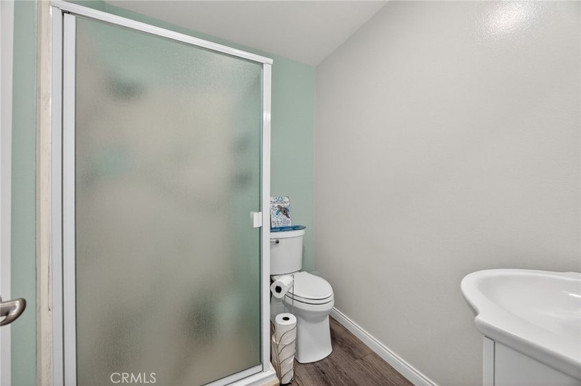 55+ Coastal Living at its best in Hueneme Bay! 3 Bedroom 3 - photo 21