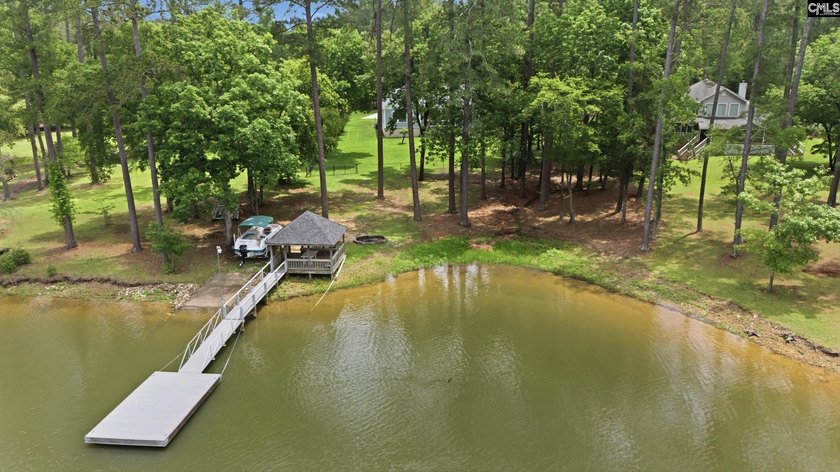 Your Lake Murray lifestyle awaits! Sitting on over an acre, 148 - photo 3