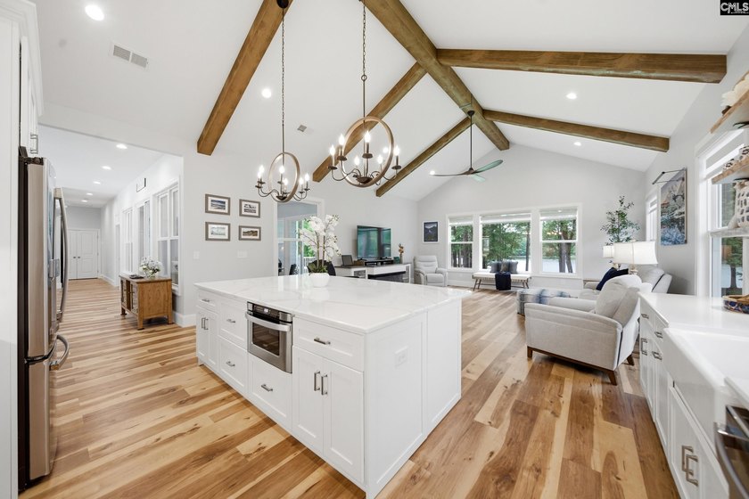 Your Lake Murray lifestyle awaits! Sitting on over an acre, 148 - photo 4