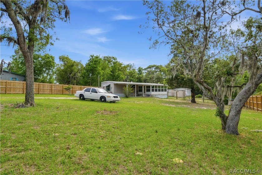 Experience the gold standard of energy efficiency in Homosassa! - photo 21