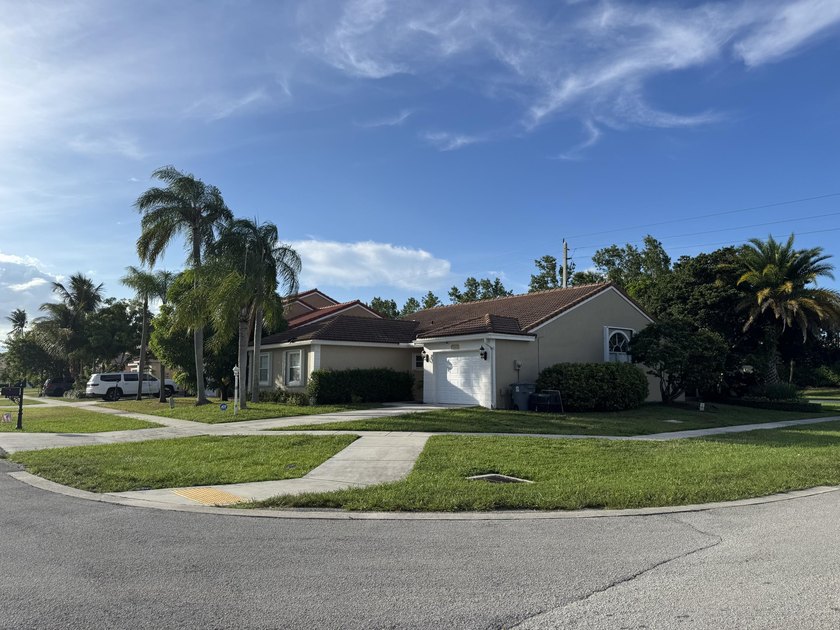 18750 Caspian Cir - photo 3