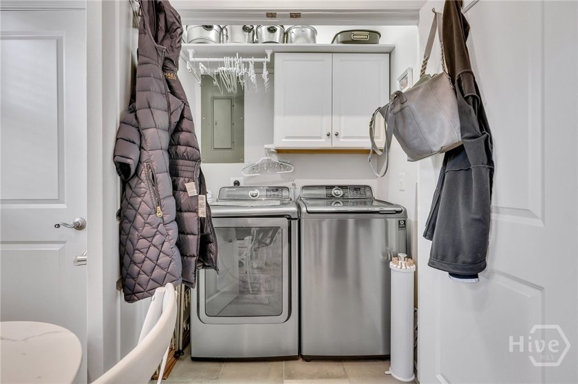 This Is It ~ Luxury within reach - this meticulously reimagined - photo 22