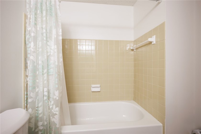 Welcome home to this beautifully updated, ORIGINAL OWNER - photo 33