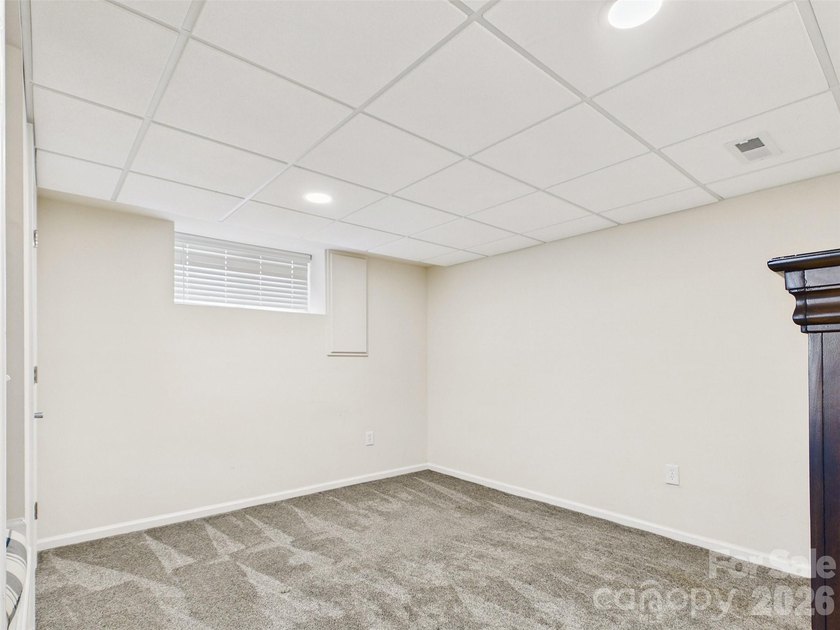 Rarely does an opportunity like this come along under $2 million - photo 22