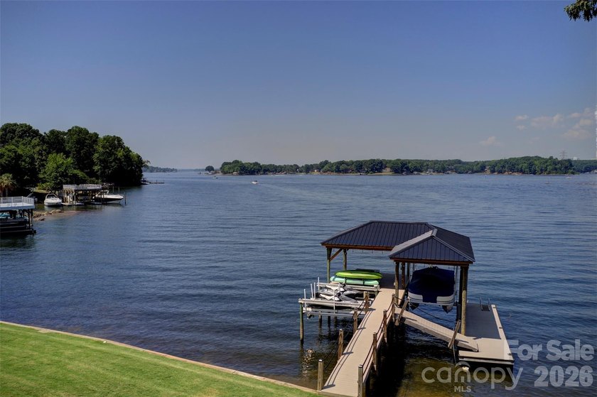 Rarely does an opportunity like this come along under $2 million - photo 33