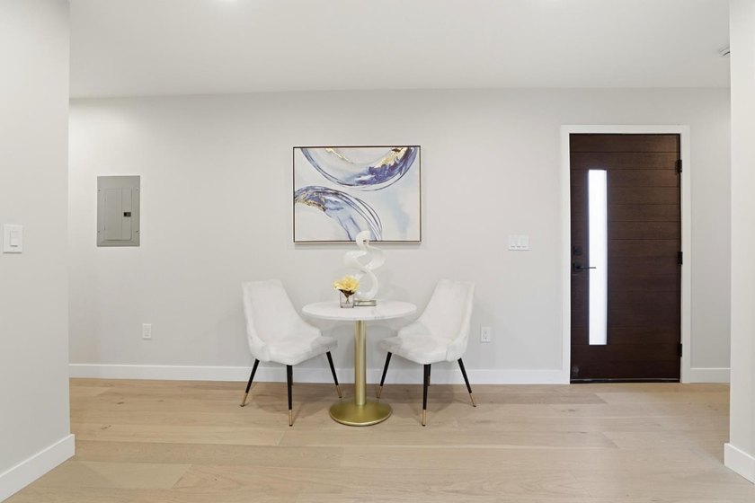 Exceptional re-imagined Midtown residence seamlessly blends - photo 18