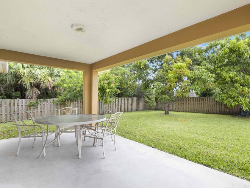 Perfect Package Of Space, Style, And Comfort. This home consist - photo 24