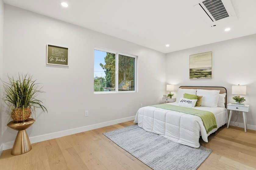 Exceptional re-imagined Midtown residence seamlessly blends - photo 26