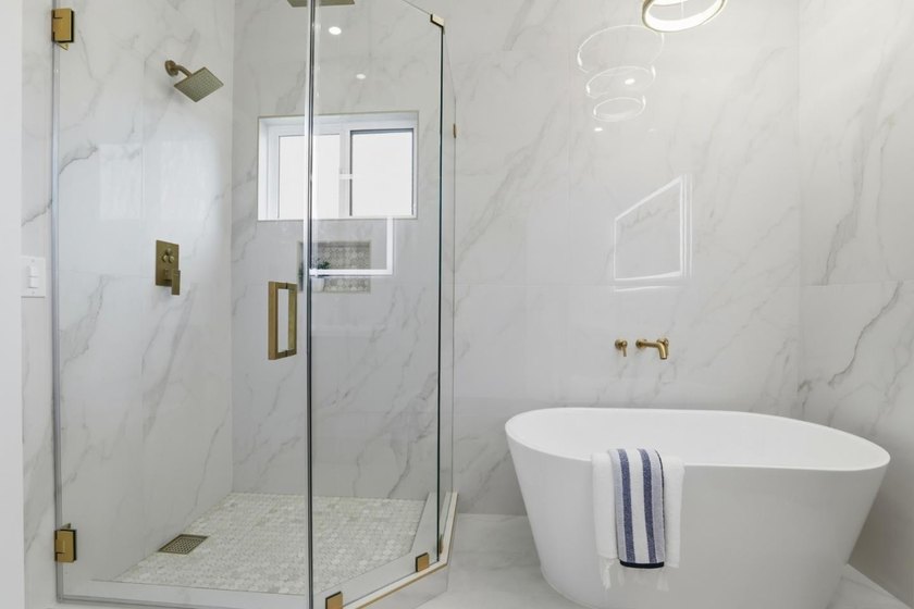 Exceptional re-imagined Midtown residence seamlessly blends - photo 32