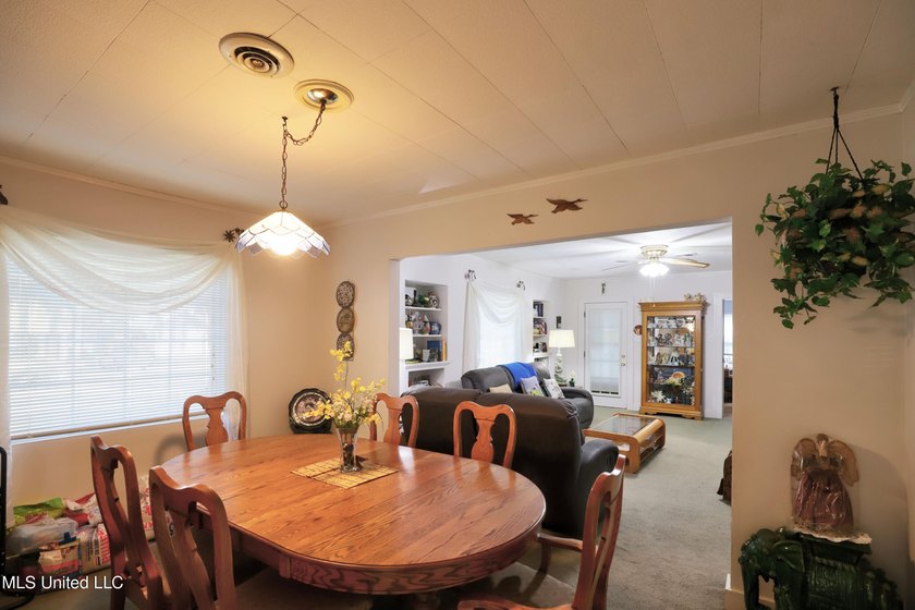 Welcome home to beautiful Biloxi near the Back Bay! Situated on - photo 6