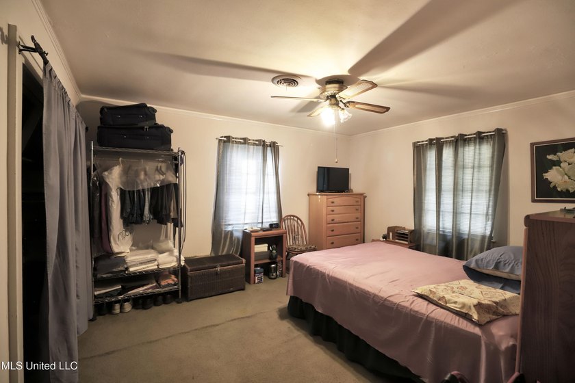 Welcome home to beautiful Biloxi near the Back Bay! Situated on - photo 10