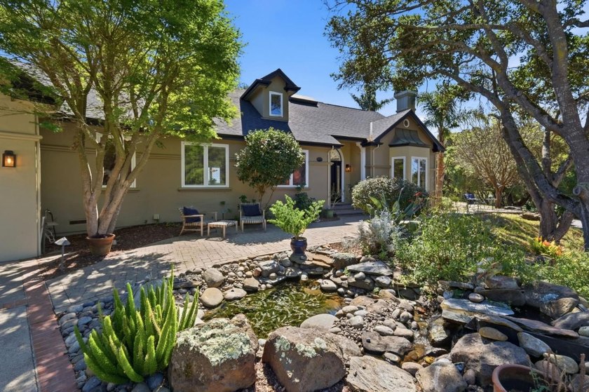 Welcome to the exclusive Mockingbird Ridge neighborhood in Aptos - photo 12