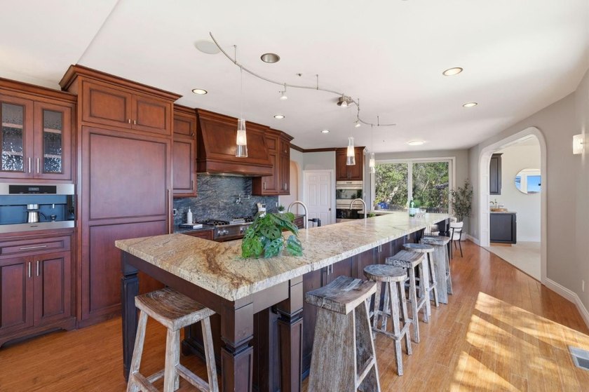 Welcome to the exclusive Mockingbird Ridge neighborhood in Aptos - photo 20