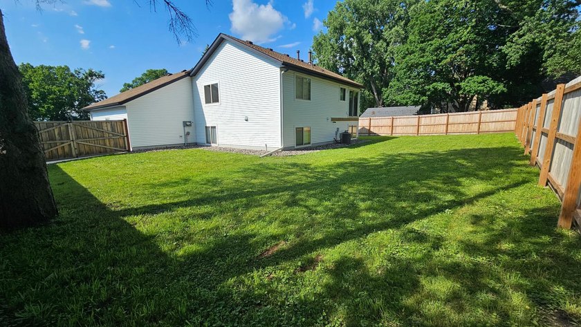The ultimate lake-view home, Steps from the Spring Lake public - photo 36