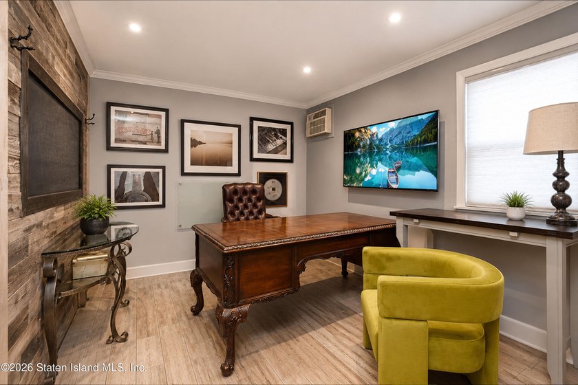 Welcome to 27 Tynan Street, a truly one-of-a-kind custom - photo 36