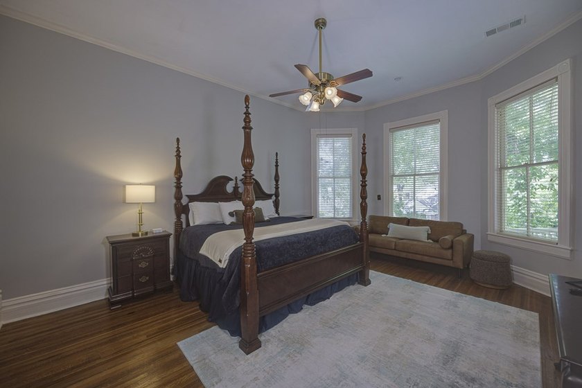 Seller is offering a $5000 credit towards the buyer's closing - photo 9