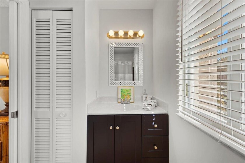 Behind the gates of Boca Pointe, this 3BR/3BA corner townhome - photo 30