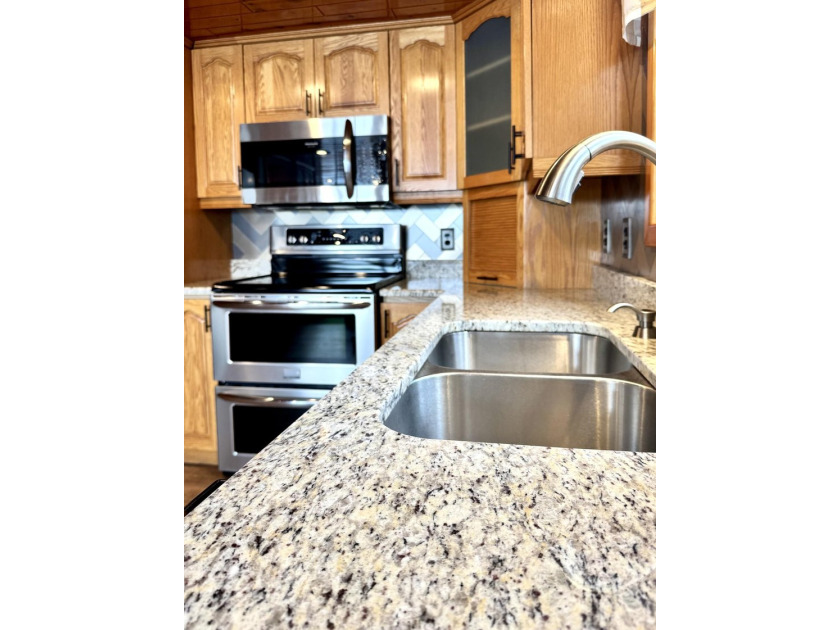 Welcome to one of Eagle Lake's most exceptional waterfront - photo 26